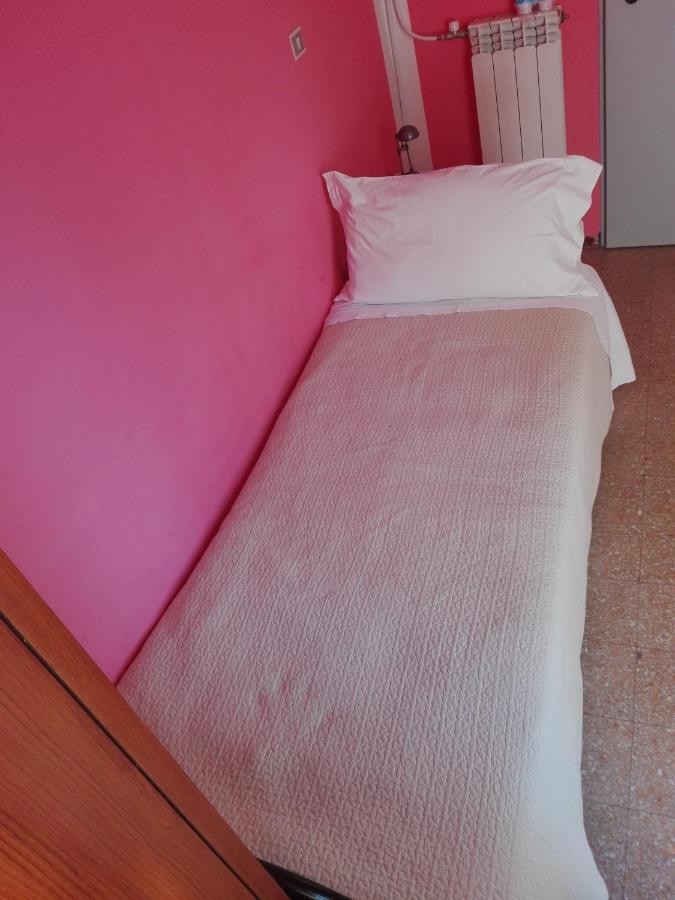 Hotel Villa Lorena Rimini Dış mekan fotoğraf