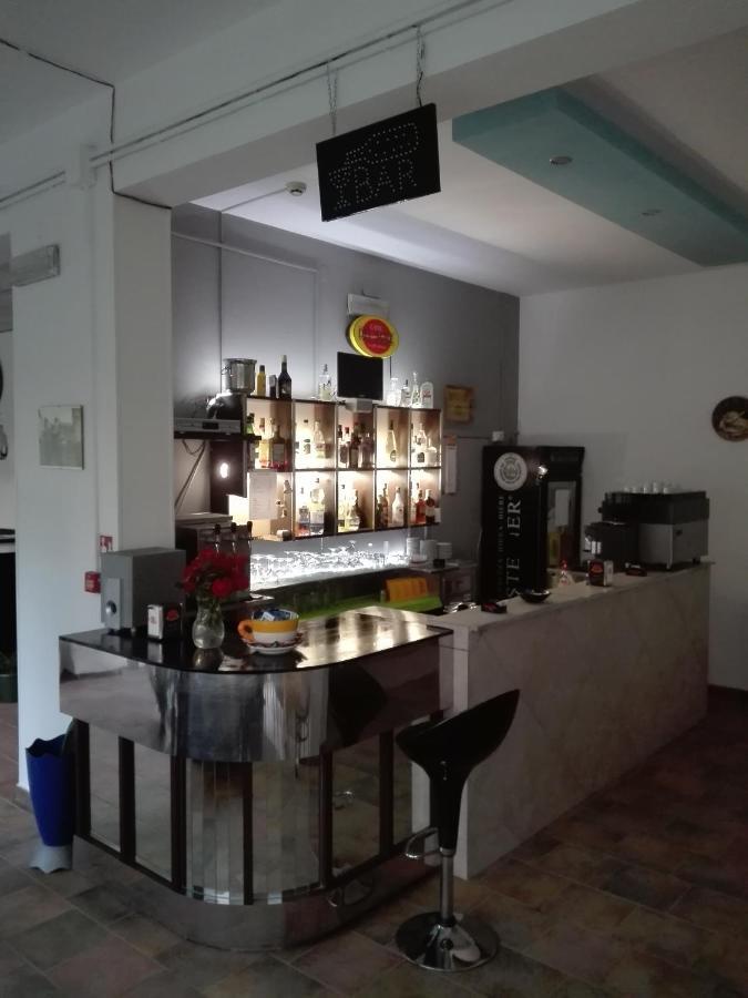 Hotel Villa Lorena Rimini Dış mekan fotoğraf
