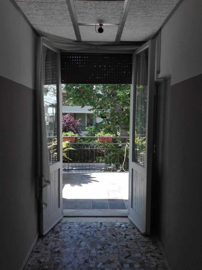 Hotel Villa Lorena Rimini Dış mekan fotoğraf