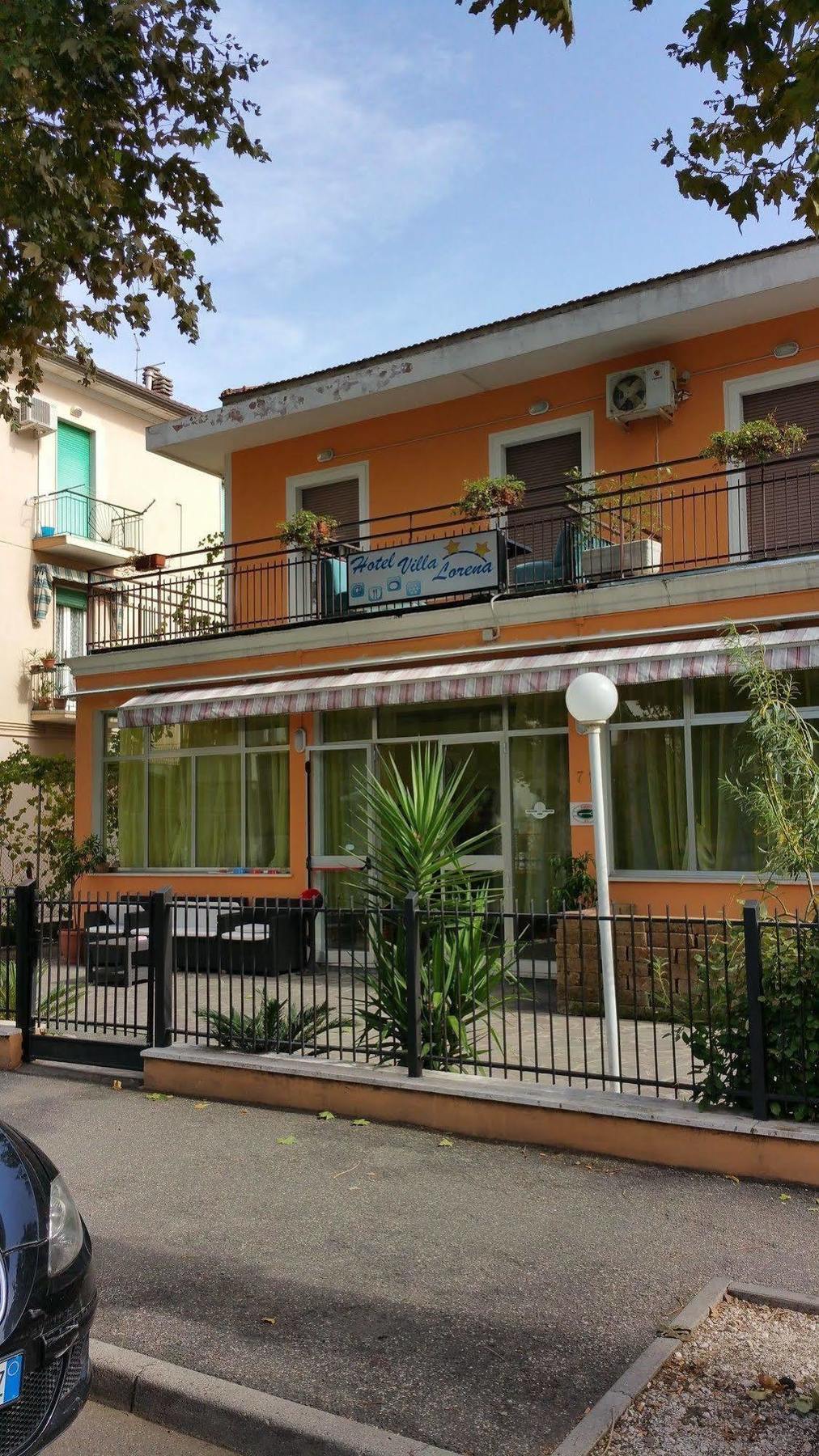 Hotel Villa Lorena Rimini Dış mekan fotoğraf